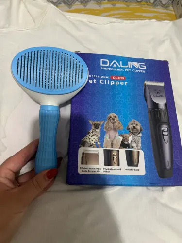 Maquininha para pet e escova 
