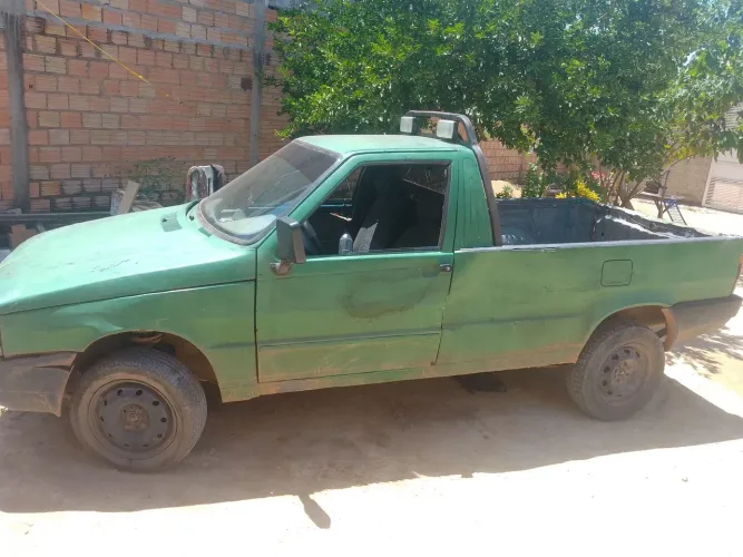 Fiat Fiorino Pick-up Trekking 1.5 MPI / I.e. 1998
