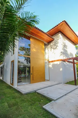 Casa a venda em praia do forte com 4 quartos piscina e área gourmet