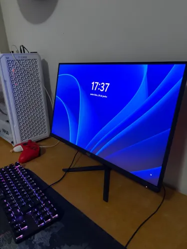 Monitor gamer 185hz e TELA 4k