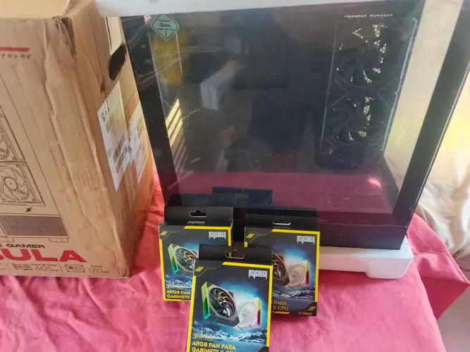 LEIA COM ATENÇÃO!! Gabinete novo!!