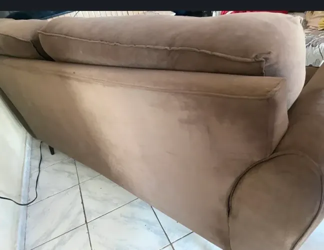 Vendo sofá de dois e três lugares novo sem marcas de uso 