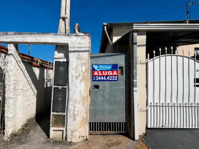 CASA DISPONÍVEL PARA LOCAÇÃO