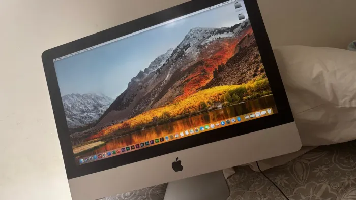 iMac 2011 21.5 polegadas i5 12GB de RAM com 2TB de armazenamento