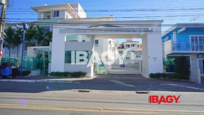 Excelente Apartamento 2 dormitório(s) em Canasvieiras - Florianópolis