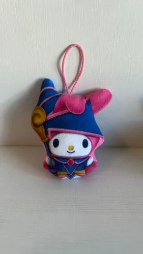 Pelúcia My Melody Hello Kitty X Mc Donalds