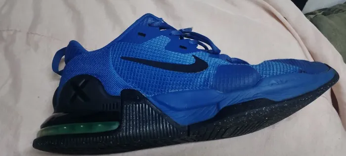 Tênis Nike Air 44 ......250