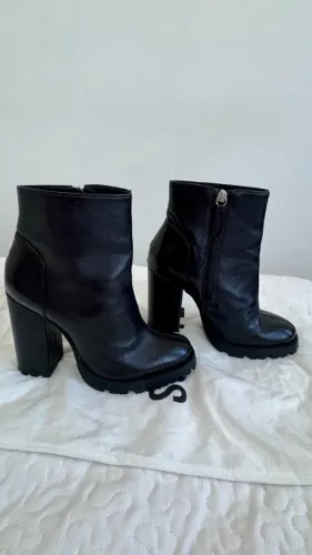 bota tratorada schutz