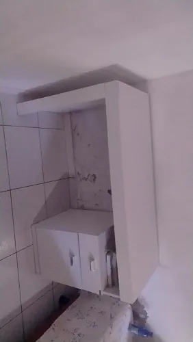 Vende-se escrivaninha