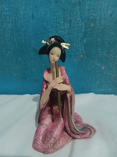 Estatueta oriental