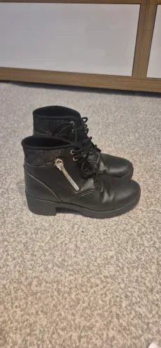 Bota Infantil Kidy 32 menina na cor preta