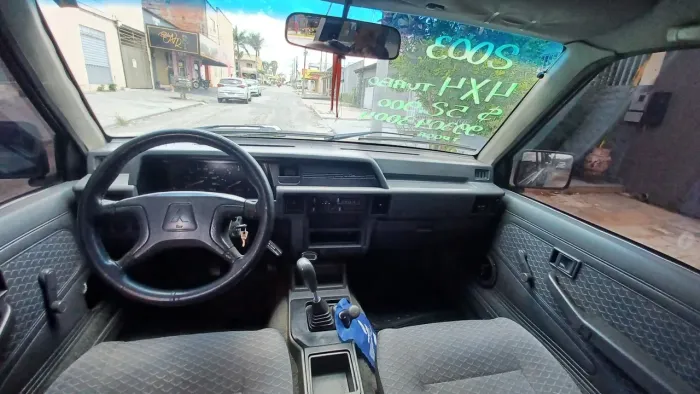 Mitsubishi L200 GLS 2.5 4X4 CD Diesel 2002
