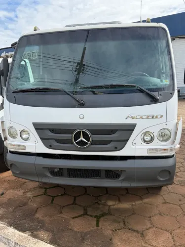 M.Bens/Accelo 1016 CE