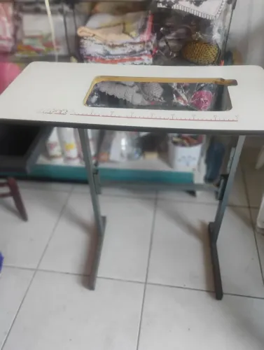 Mesa máquina 200,00