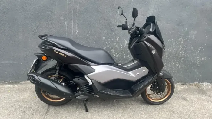 YAMAHA NMAX 160 2025 MARROM