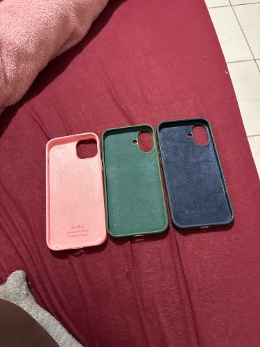 Capas de celulares iPhone para doação 