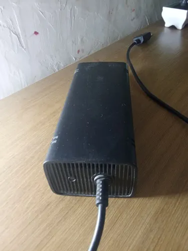 fonte de xbox 360 funcionando perfeitamente