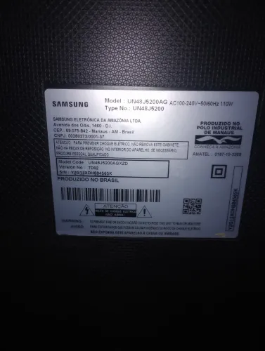 TV Samsung 48 com problema na tela