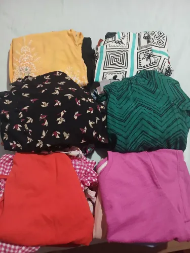 Lote de blusas e top