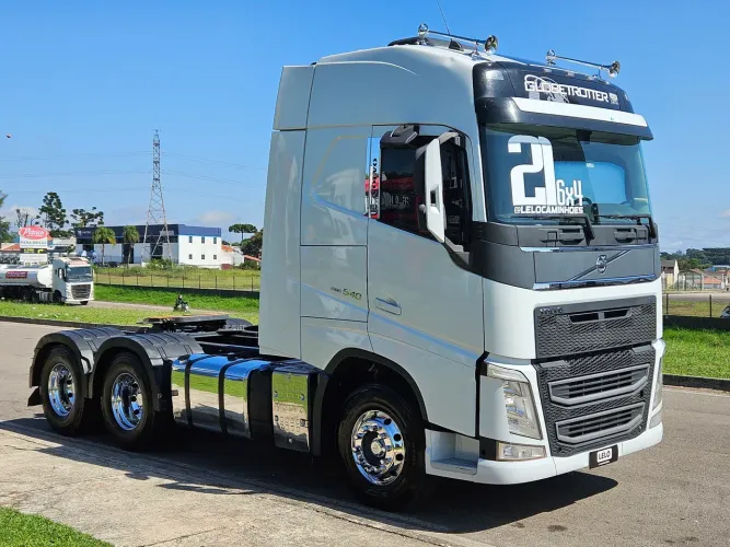 Volvo FH 540 6x4 Bug Leve Globetrotter MOLA ano 22 pacote Lc