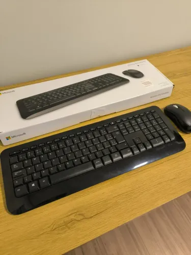 Teclado Sem Fio Microsoft 850 Qwerty Português Brasil Preto