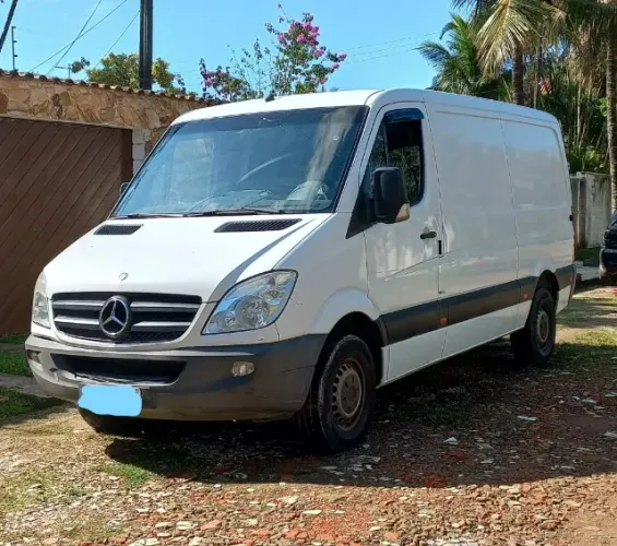 Mercedes-Benz Sprinter 311 Furgão Longo 2.2 Dies 2014