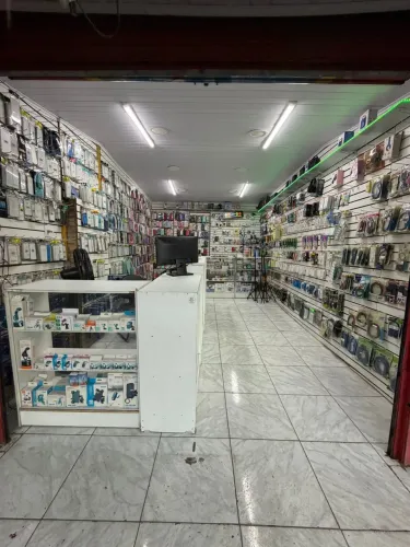 VENDO LOJA DE ASSISTÊNCIA TÉCNICA E ACESSÓRIOS DE CELULAR / PASSO PONTO