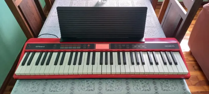 ROLAND GO keys 61K REVISADO+Bag SOB MEDIDA+Fonte ORIGINAL+Suporte de partitura+Manual PT