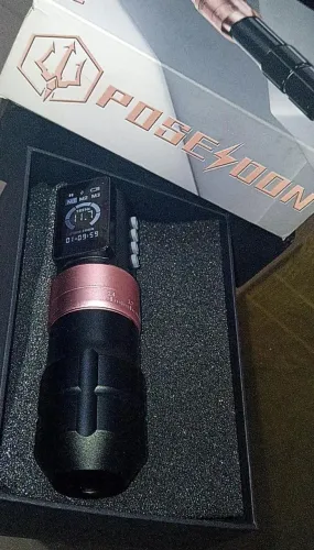 Máquina Poseidon de Tattoo profissional 