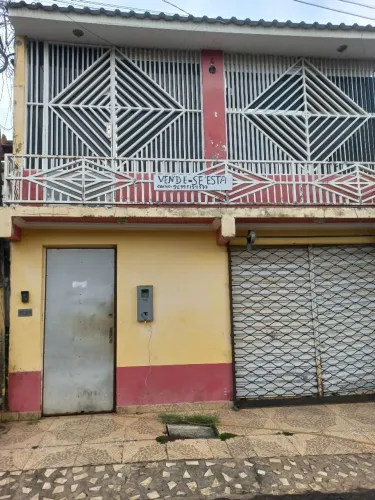 Vendo casa em Coari Am 350mil