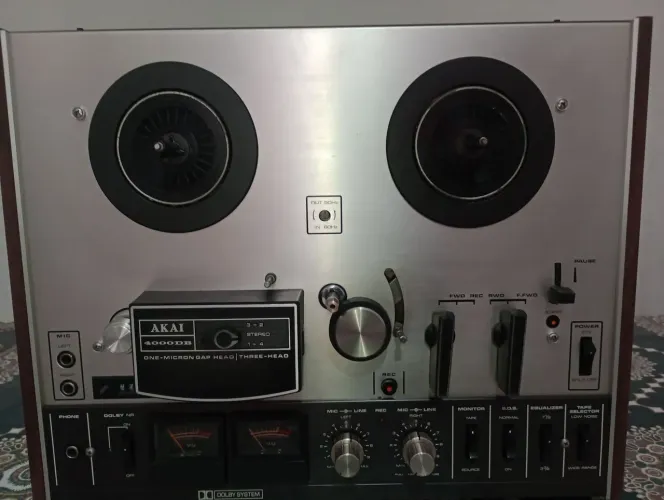 GRAVADOR DE ROLO AKAI 4000 DB EXCELENTE ESTADO 