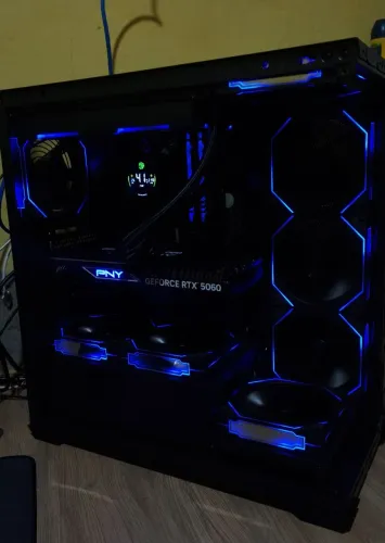 PC GAMER + MONITOR 27 POLEGADAS CURVO