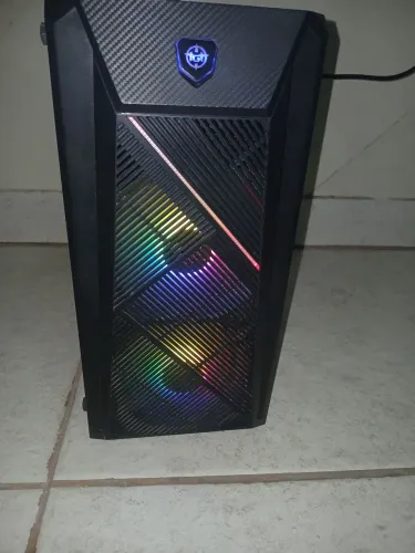 CPU Gamer Ryzen 3 + Teclado e Mouse ( SSD 240gb, Ram 8gb, DDR 4, Windows 11)