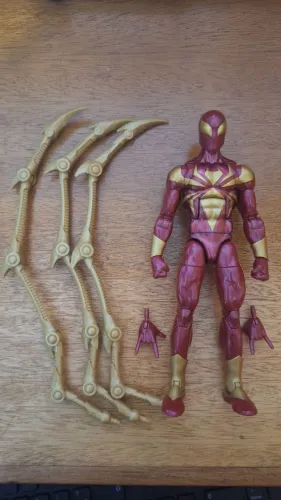 Iron Spider Spider-Man Marvel Legends