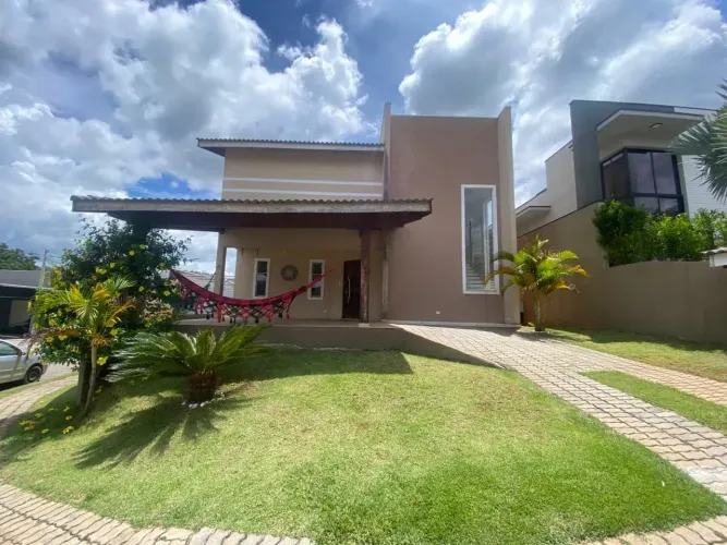 Oportunidade ! Sobrado á venda no Condomínio Terras de Atibaia , esquina com linda vista