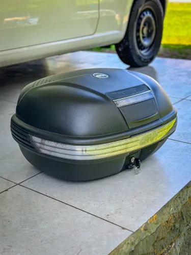 Bau bauleto givi moto
