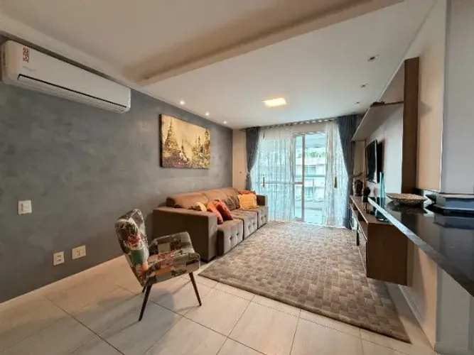 Apartamento 3 dormitórios Novo Campeche 
