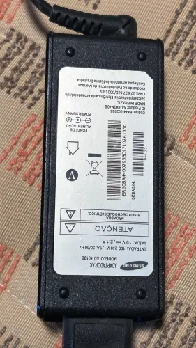 Fonte Carregador Notebook Samsung