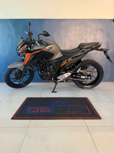 Fazer 250 2025 FZ25-Financiamento bancário e cartão em até 48x