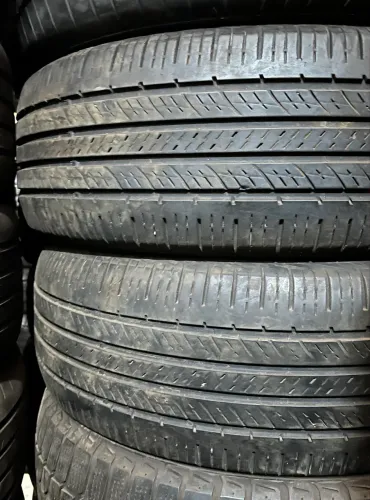 Par de pneus 17 Creta , Asx , Renegade 215/60 R17 semi novos 