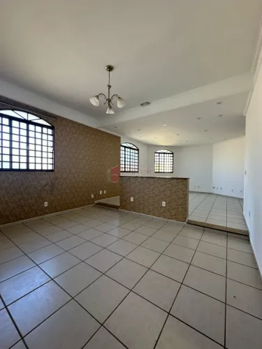 CASA PARA LOCAÇÃO NA VILA GALVÃO - JUNDIAÍ/SP