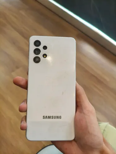 Samsung A32