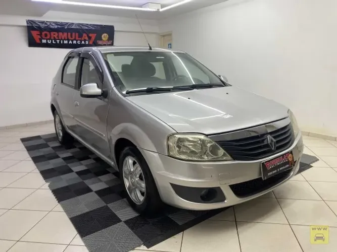 Renault Logan Expression Hi-flex 1.6 16V 4P AUT 2012