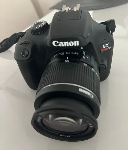 Câmera Canon T100