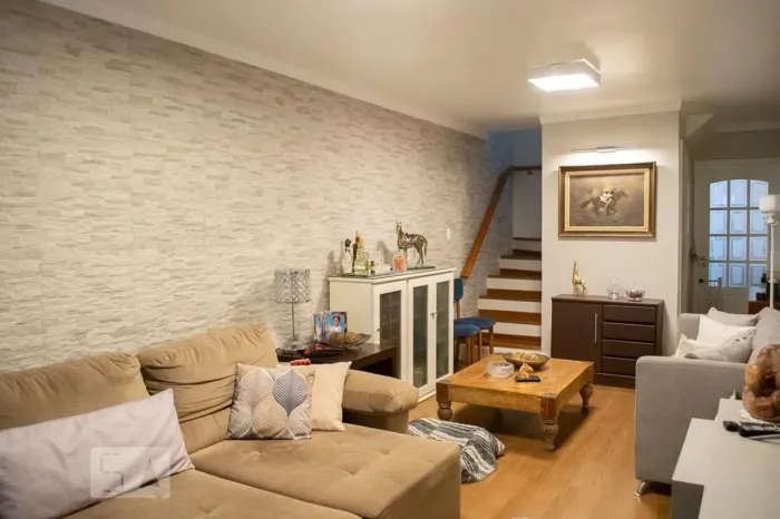 Casa à Venda - Água Fria, 4 Quartos, 200 m2