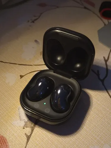 Samsung Buds Live