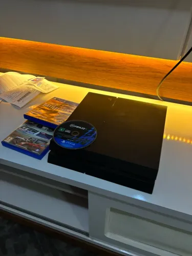 PlayStation 4