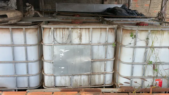 Vende-se tanque IBC