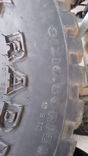 Pneu 15