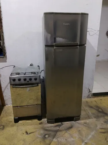 VENDO KIT GELADEIRA+ FOGÃO DE 4 BOCAS